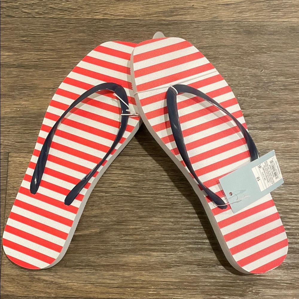 FREE with any purchase Red and White Striped Flip Flops Shade Shore 10 NWT